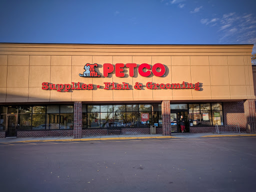 Pet Supply Store «Petco Animal Supplies», reviews and photos, 2277 Ford Pkwy, St Paul, MN 55116, USA