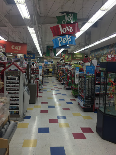 Pet Supply Store «Petco Animal Supplies», reviews and photos, 5850 Sepulveda Blvd, Van Nuys, CA 91411, USA