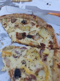 Plats et boissons du Pizzas à emporter Pizzeria Mont Pizza'Yolo à Mont-près-Chambord - n°16