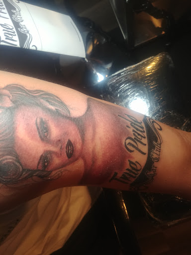 Explore 3 daughters tattoo ideas, creative tattoo ideas in Ontario, available at Blvd Ink So Cal