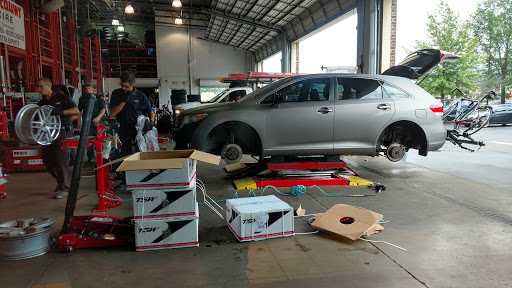 Tire Shop «Discount Tire Store - Lebanon, TN», reviews and photos, 613 S Cumberland St, Lebanon, TN 37087, USA