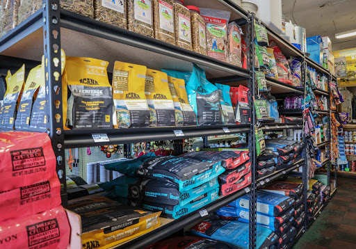 Pet Supply Store «Tracy Feed», reviews and photos, 1031 F St, Tracy, CA 95376, USA