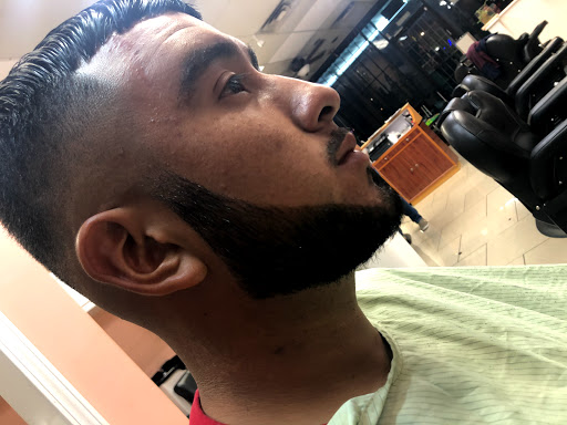 Beauty Product Supplier «M. Paloma Beauty Salon», reviews and photos, 7555 Long Point Rd Suit B, Houston, TX 77055, USA