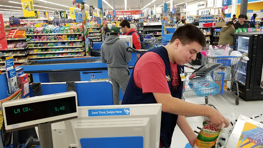 Department Store «Walmart Supercenter», reviews and photos, 2440 W Mason St, Green Bay, WI 54303, USA