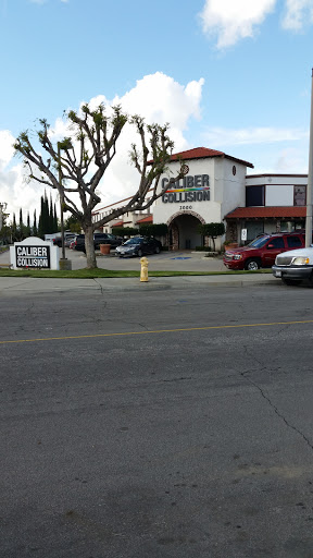 Auto Body Shop «Caliber Collision», reviews and photos, 2000 S 4 Wheel Dr, Norco, CA 92860, USA