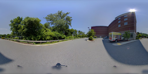 Self-Storage Facility «CubeSmart Self Storage», reviews and photos, 221 Fallon Rd, Stoneham, MA 02180, USA