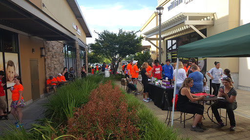 Running Store «Road Runner Sports», reviews and photos, 444 Ramsay Way Suite 114, Kent, WA 98032, USA