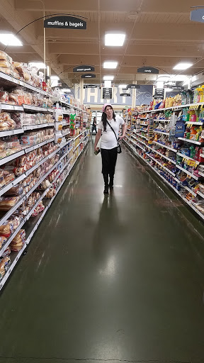Grocery Store «Fred Meyer», reviews and photos, 14700 SE McLoughlin Blvd, Milwaukie, OR 97267, USA