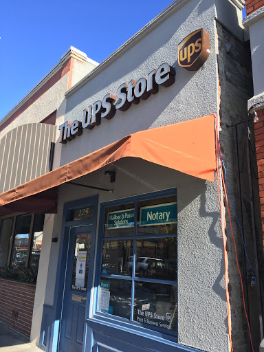 Shipping and Mailing Service «The UPS Store», reviews and photos, 125 S Main St, Sebastopol, CA 95472, USA