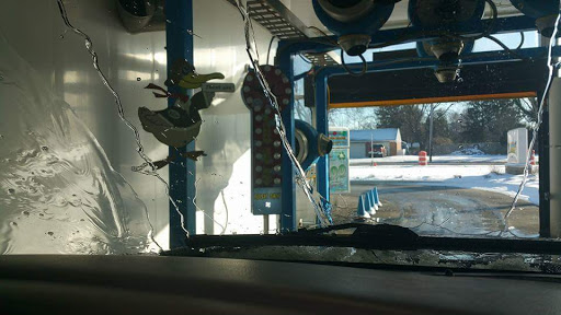 Car Wash «Flying Ace Express Car Wash», reviews and photos, 7175 Far Hills Ave, Dayton, OH 45459, USA