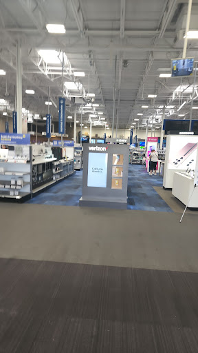 Electronics Store «Best Buy», reviews and photos, 1795 County Rd D E, Maplewood, MN 55109, USA