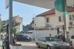 Petronas image