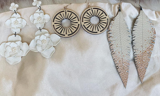 Jewelry Store «Knock Knock Boutique», reviews and photos, 110 W Chocolate Ave, Hershey, PA 17033, USA