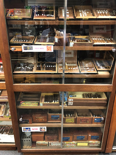 Tobacco Shop «Main Street Smoke Shop», reviews and photos, 7 Main St, Peabody, MA 01960, USA