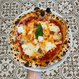 Photo n°4 de La Piazza Ristorante à Sainte-Menehould ()