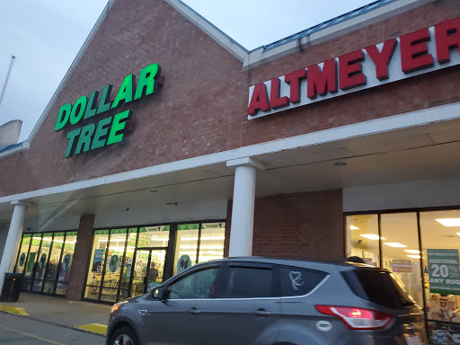 Dollar Store «Dollar Tree», reviews and photos, 1099 Mountain View Dr, West Mifflin, PA 15122, USA
