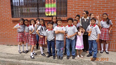 Photos of Luis Pasteur school