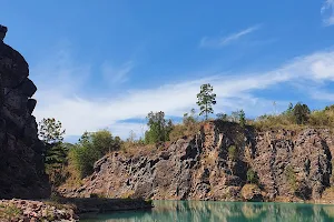Lago Verde image
