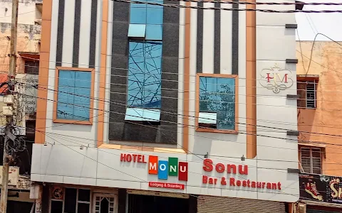 SPOT ON Hotel Monu image