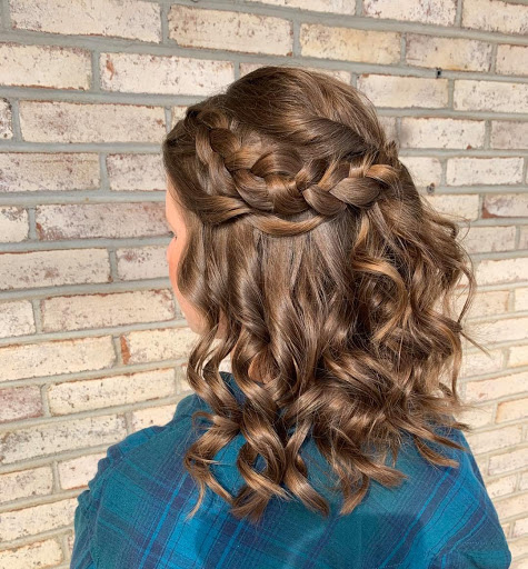 Hair Salon «Bella Bronze Hair Salon and Tanning Studio», reviews and photos, 1486 N Portage Path, Akron, OH 44313, USA