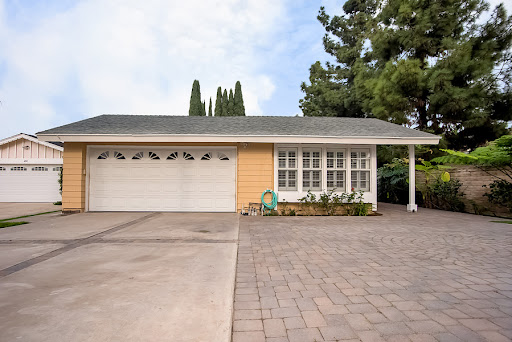 Jessica Hong, REALTOR - Hong Real Estate Group image