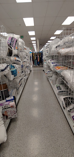Clothing Store «Ross Dress for Less», reviews and photos, 877 E Baseline Rd, Gilbert, AZ 85233, USA