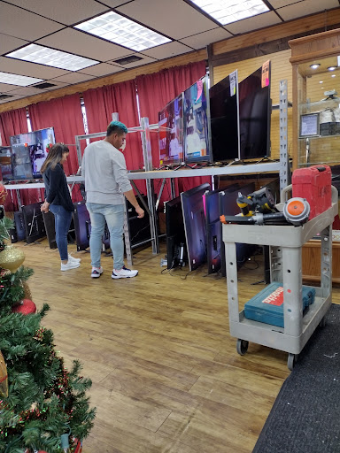 Pawn Shop «P & J Pawn», reviews and photos, 4501 Columbia Ave, Dallas, TX 75226, USA