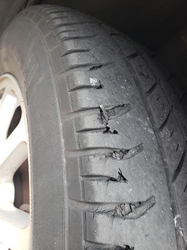 Tire Shop «Discount Tire Store - Hill Country Village, TX», reviews and photos, 15703 San Pedro Ave, Hill Country Village, TX 78232, USA