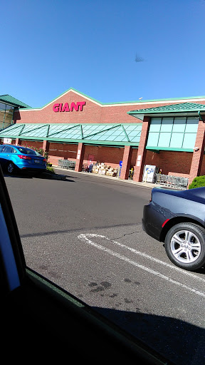 Grocery Store «Giant Food Stores», reviews and photos, 1055 Bustleton Pike, Feasterville-Trevose, PA 19053, USA