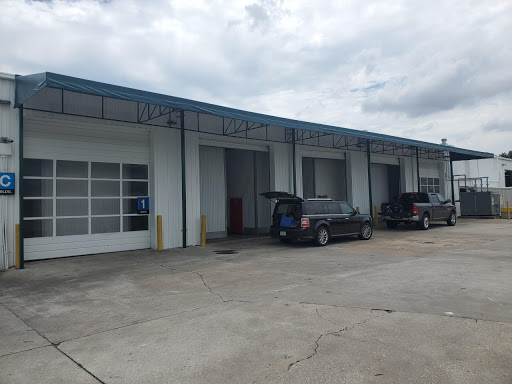 Truck Rental Agency «U-Haul Moving & Storage of West Tampa», reviews and photos, 4406 W Hillsborough Ave, Tampa, FL 33614, USA