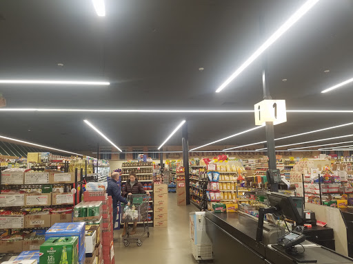 Fruit and Vegetable Store «Harvest Fresh Market», reviews and photos, 100 E Rand Rd, Arlington Heights, IL 60004, USA