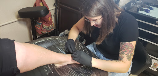 Tattoo Shop «Sacred Dagger Tattoo Studio», reviews and photos, 1131 21st St, Vero Beach, FL 32960, USA