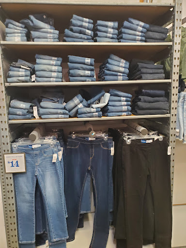 Clothing Store «Old Navy», reviews and photos, 5135 Peachtree Pkwy, Norcross, GA 30092, USA