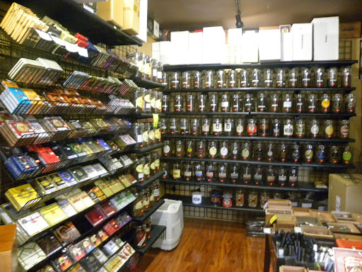 Cigar Shop «CIGAR CLUB», reviews and photos, 1407 Standiford Ave, Modesto, CA 95350, USA