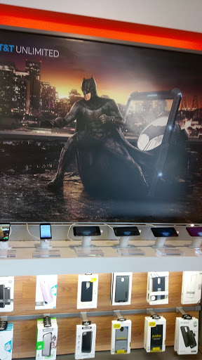 Cell Phone Store «AT&T», reviews and photos, 8657 Villa La Jolla Dr #131, La Jolla, CA 92037, USA