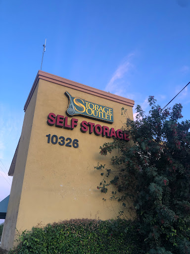 Self-Storage Facility «Storage Outlet Bellflower», reviews and photos, 10326 Foster Rd, Bellflower, CA 90706, USA