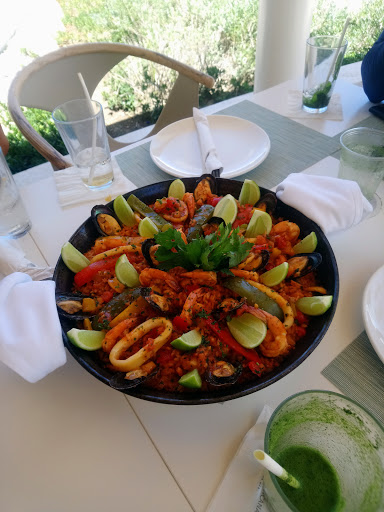 Restaurants eat paella Punta Cana