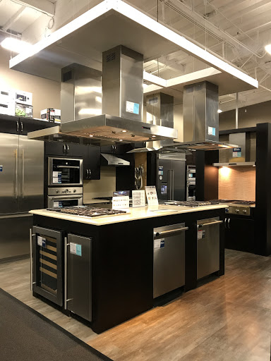 Electronics Store «Best Buy», reviews and photos, 120 E Imperial Hwy, Fullerton, CA 92835, USA