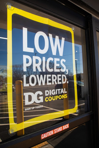 Discount Store «Dollar General», reviews and photos, 116 E Center St, Manchester, CT 06040, USA