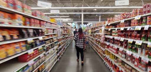 Grocery Store «Hy-Vee», reviews and photos, 1500 Central Park Commons Dr, Eagan, MN 55121, USA