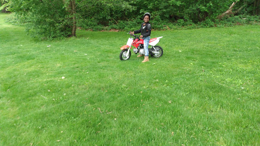 Park «Weequahic Park Track», reviews and photos, 1 Thomas Carmichael Dr, Newark, NJ 07114, USA