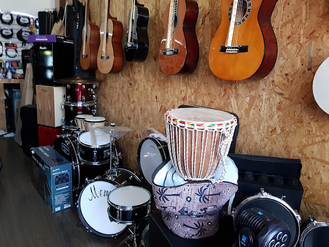 La Caverna Music Store - Durazno