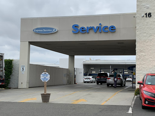 Honda Dealer «Norm Reeves Honda Superstore Irvine», reviews and photos, 16 Auto Center Dr, Irvine, CA 92618, USA