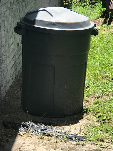 Fishing Store «Stones Outhouse Bait & Tackle, LLC», reviews and photos, 2049 E Edgewood Dr, Lakeland, FL 33803, USA