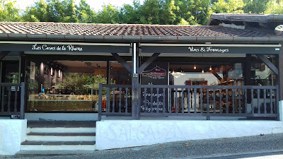 " Les Caves de la Rhune " à Ascain