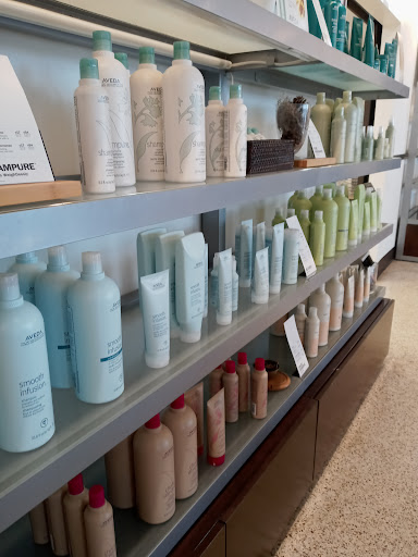 Beauty School «Aveda Institute Jacksonville», reviews and photos, 10601 San Jose Blvd, Jacksonville, FL 32257, USA