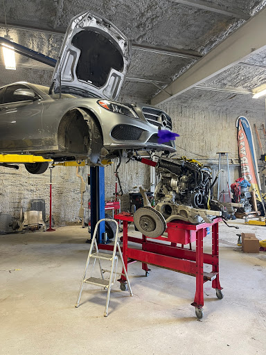 Auto Repair Shop «Full Service Automotive», reviews and photos, 25617 Old Fredericksburg Rd, Boerne, TX 78015, USA