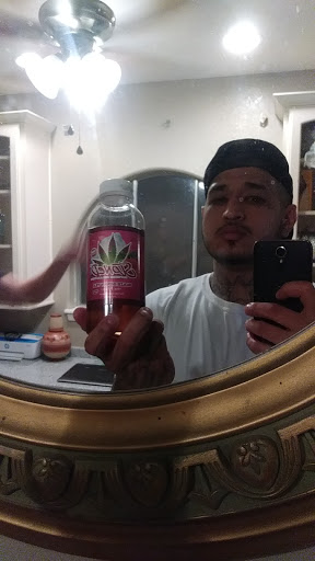 Tobacco Shop «CAMOUFLAGE SMOKE SHOP», reviews and photos, 1514 S F St, Harlingen, TX 78550, USA