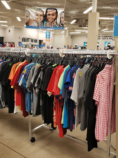 Thrift Store «Goodwill Store & Donation Center», reviews and photos, 420 W Army Trail Rd, Bloomingdale, IL 60108, USA