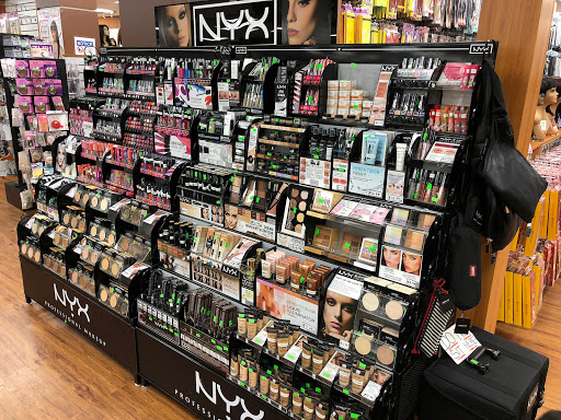 Beauty Supply Store «Classy Beauty Supply», reviews and photos, 4925 University Dr NW #126, Huntsville, AL 35816, USA